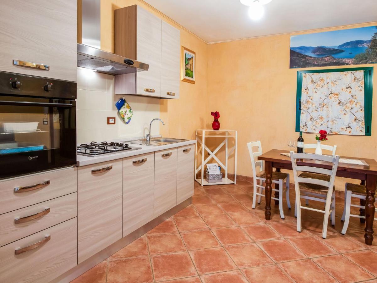 Beautiful Chalet With Swimming Pool In Lombardy Marone Exterior photo